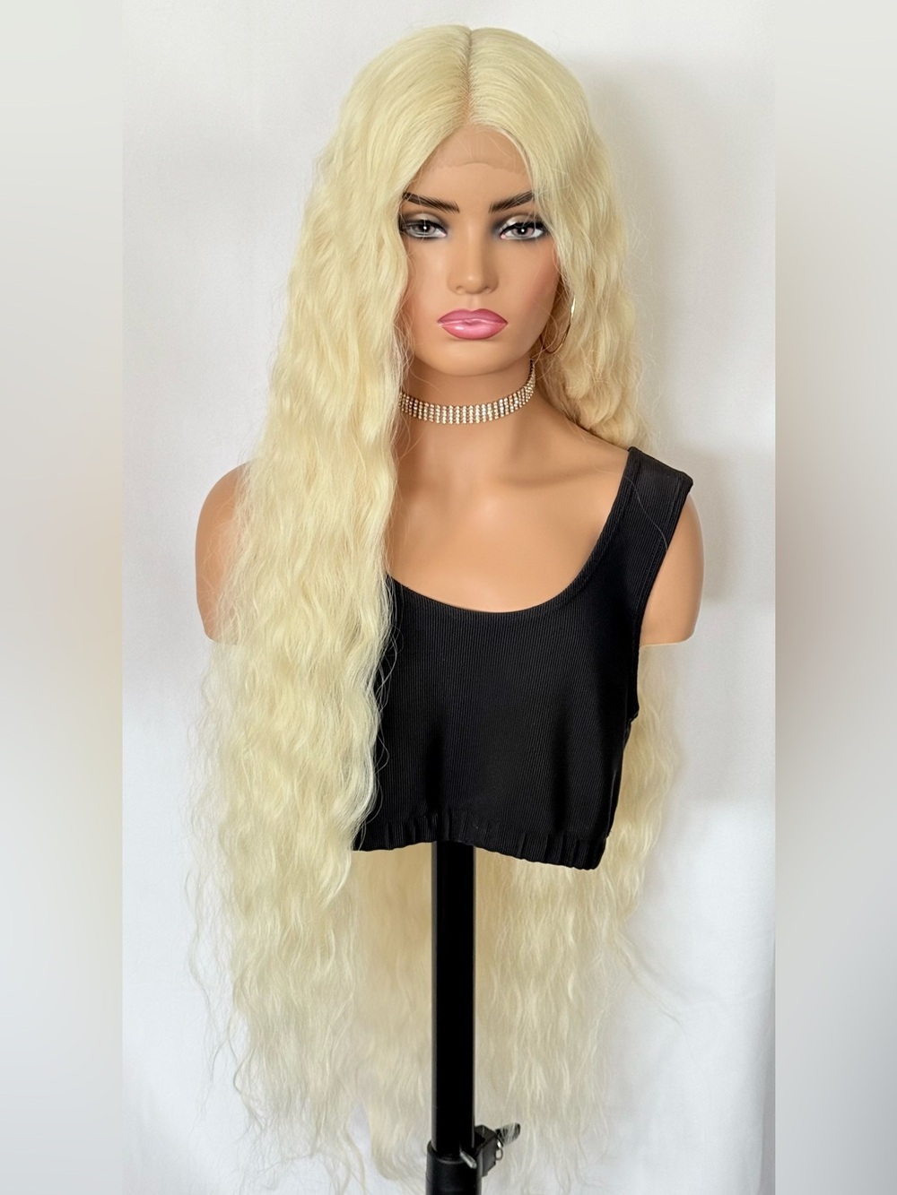 Hippi Up with this Fabulous Long Wavy Blonde Premium Fiber Lace Front Wig🌼